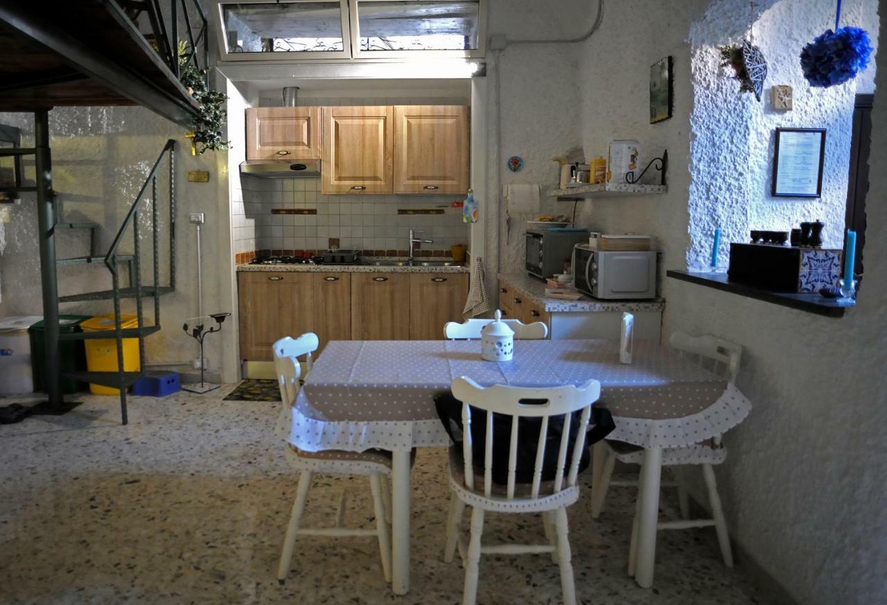 Villino Annapaola Villa Вико Екуензе Екстериор снимка